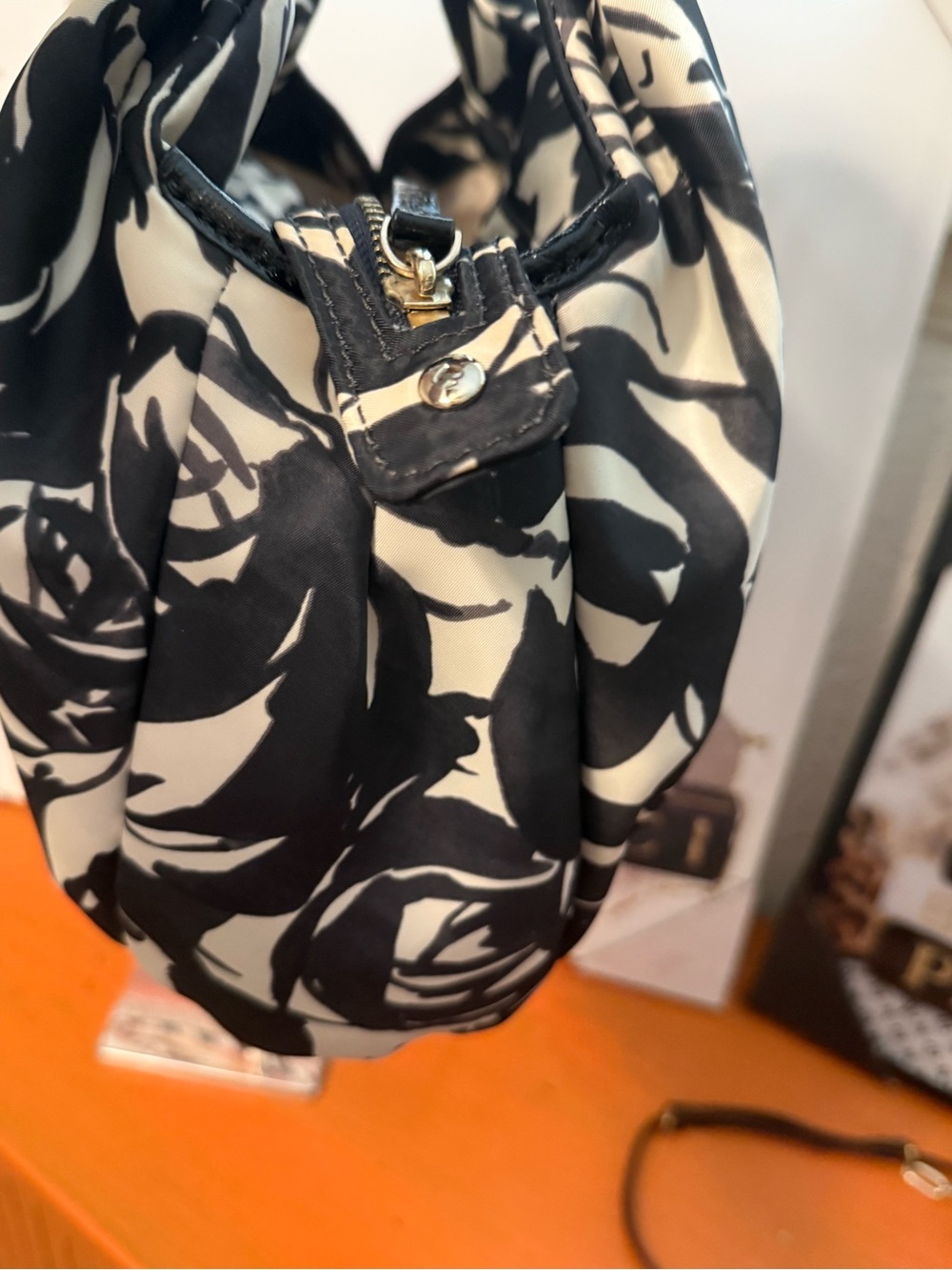 Kate Spade Roseland Storybook Floral Shoulder Bag VGUC - Picture 6 of 13